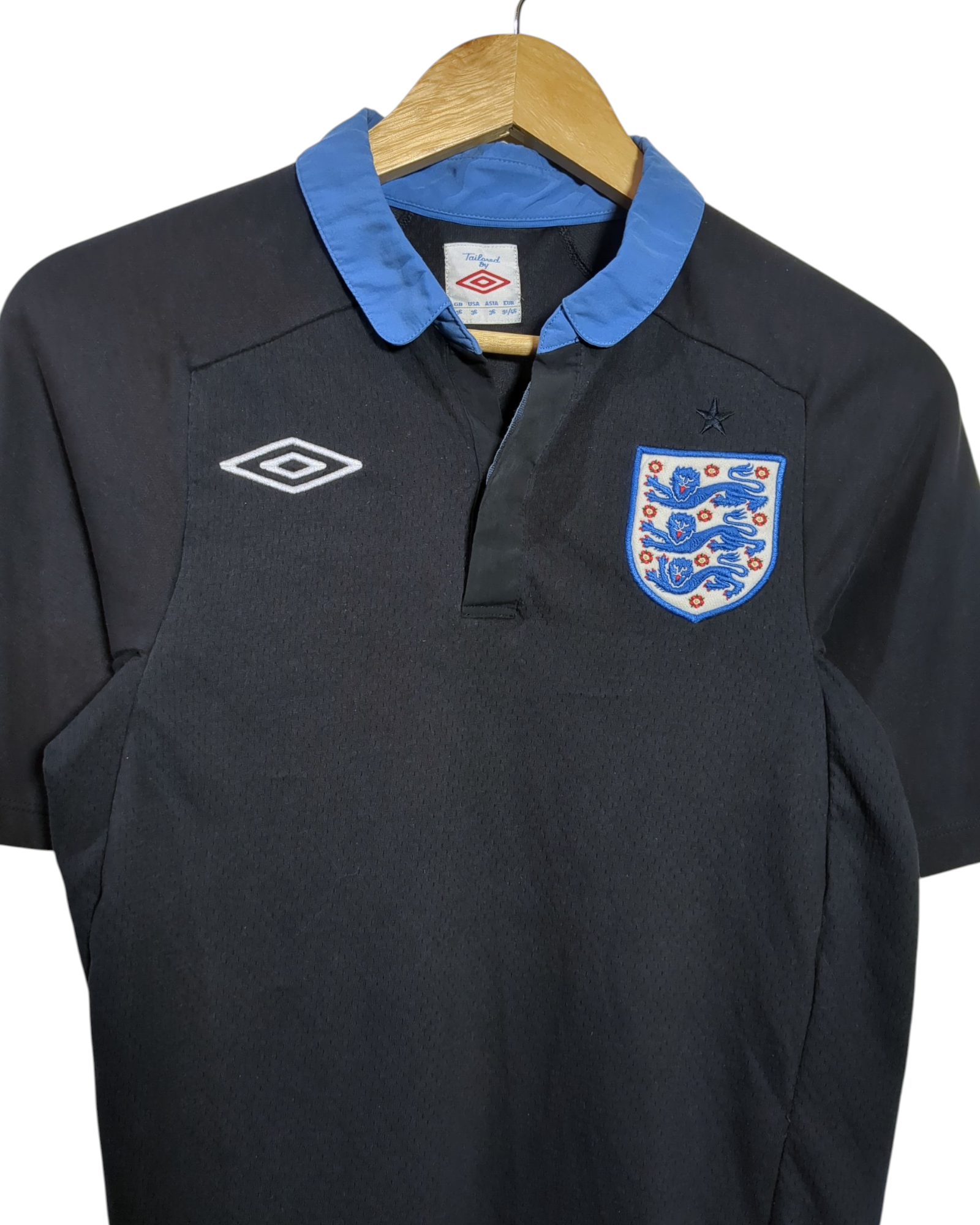 2011-12 England Umbro Away Shirt - (S)