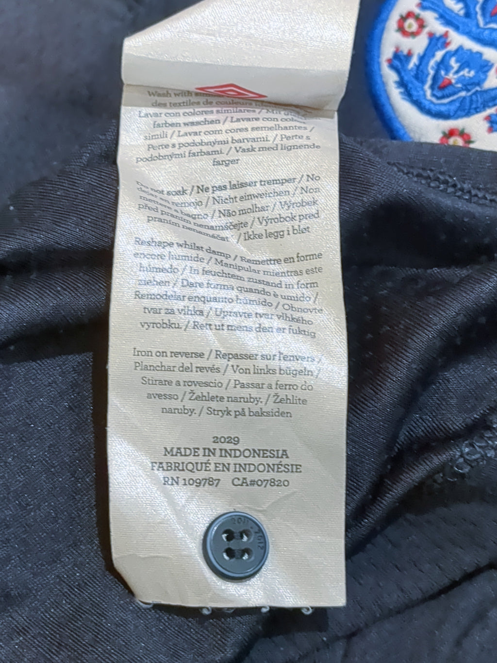 2011-12 England Umbro Away Shirt - (S)