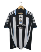 2007-09 Newcastle Adidas Home Shirt #18 - (L)
