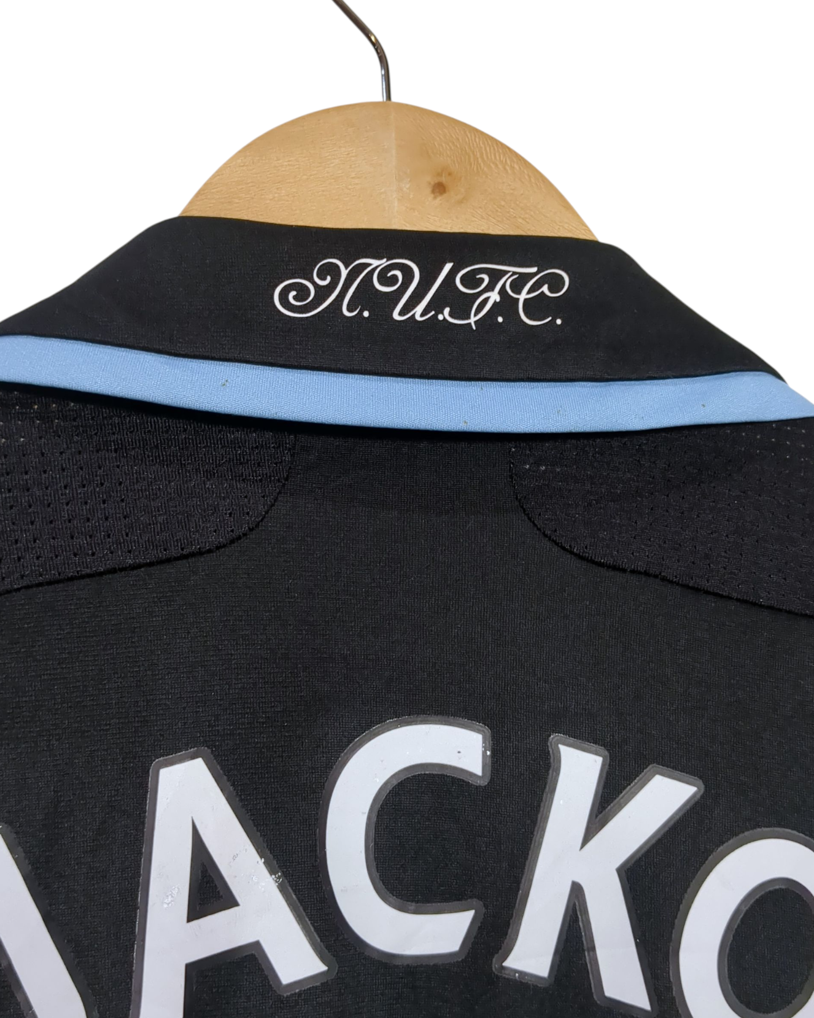 2007-09 Newcastle Adidas Home Shirt #18 - (L)