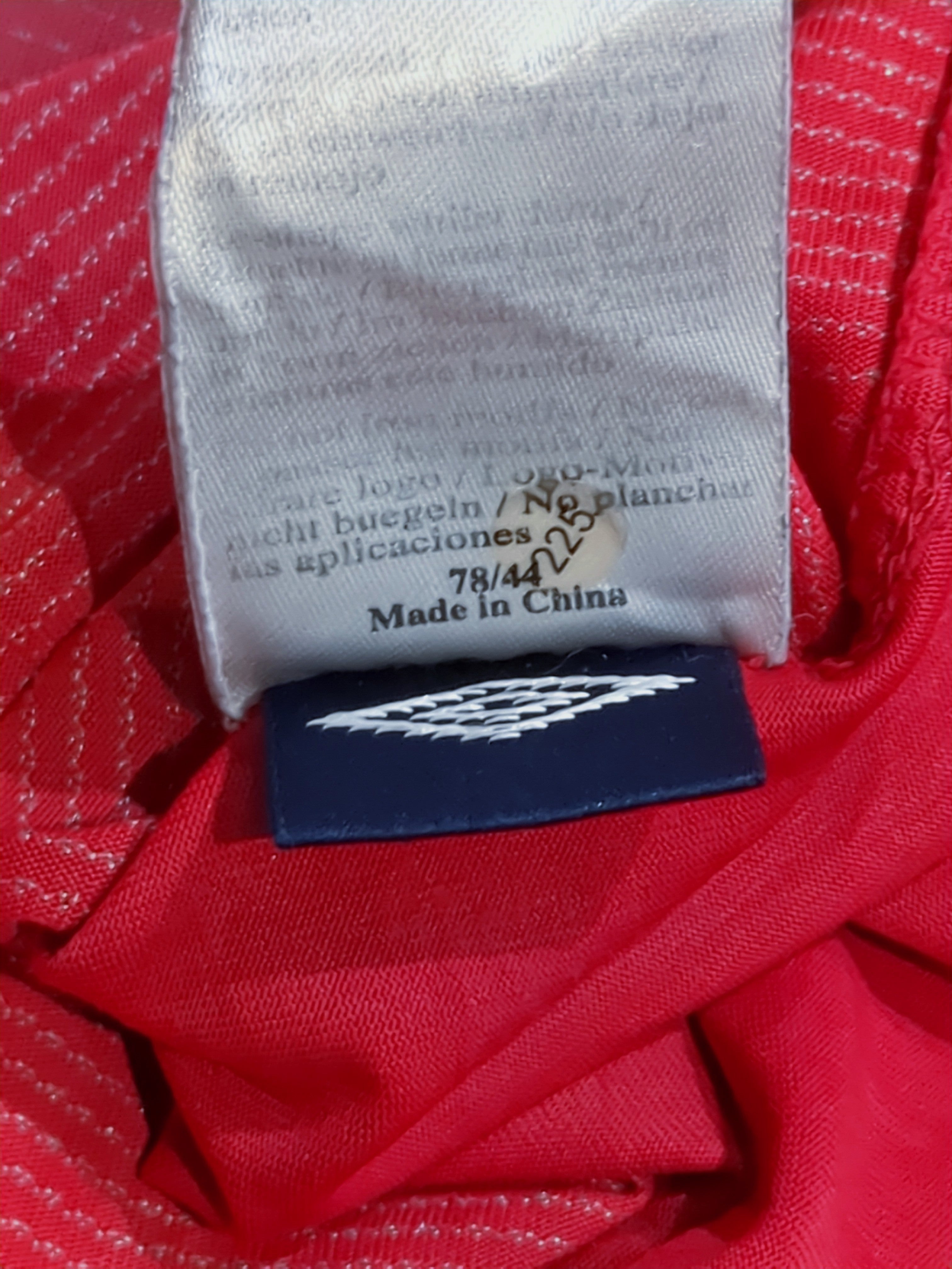 2004-06 Enlgand Umbro Away Shirt - (XL)