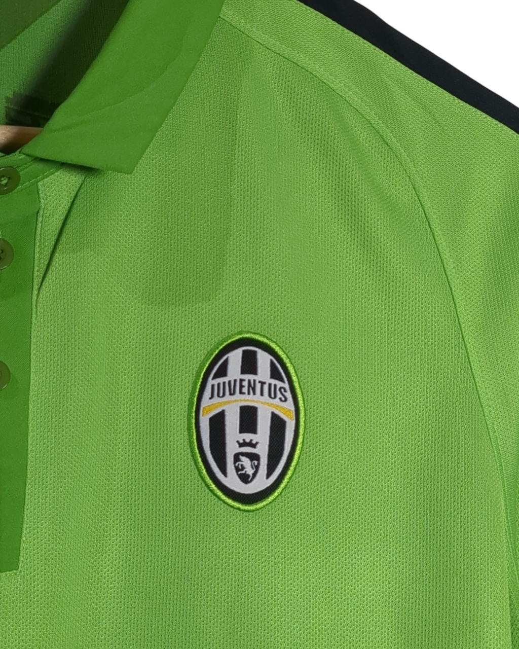 2014-15 Juventus Nike Third Shirt - (XL.Boys)