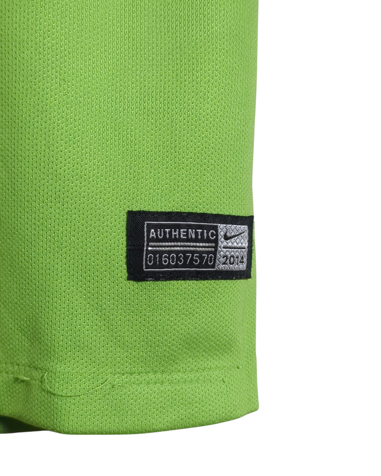 2014-15 Juventus Nike Third Shirt - (XL.Boys)