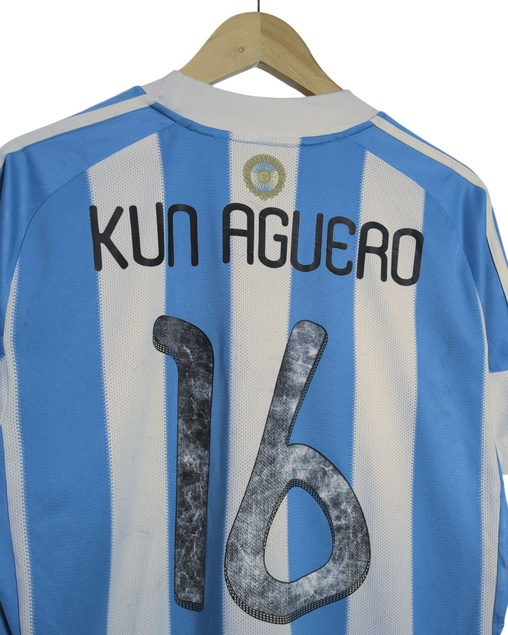 2010-11 Argentina Adidas Home Shirt #16 Kun Aguero - (L)