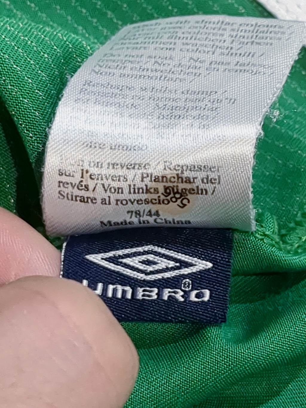 2004-06 Ireland Umbro Home Shirt - (L)