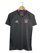 2017-18 Bayern Munich Adidas Training Shirt - (S)