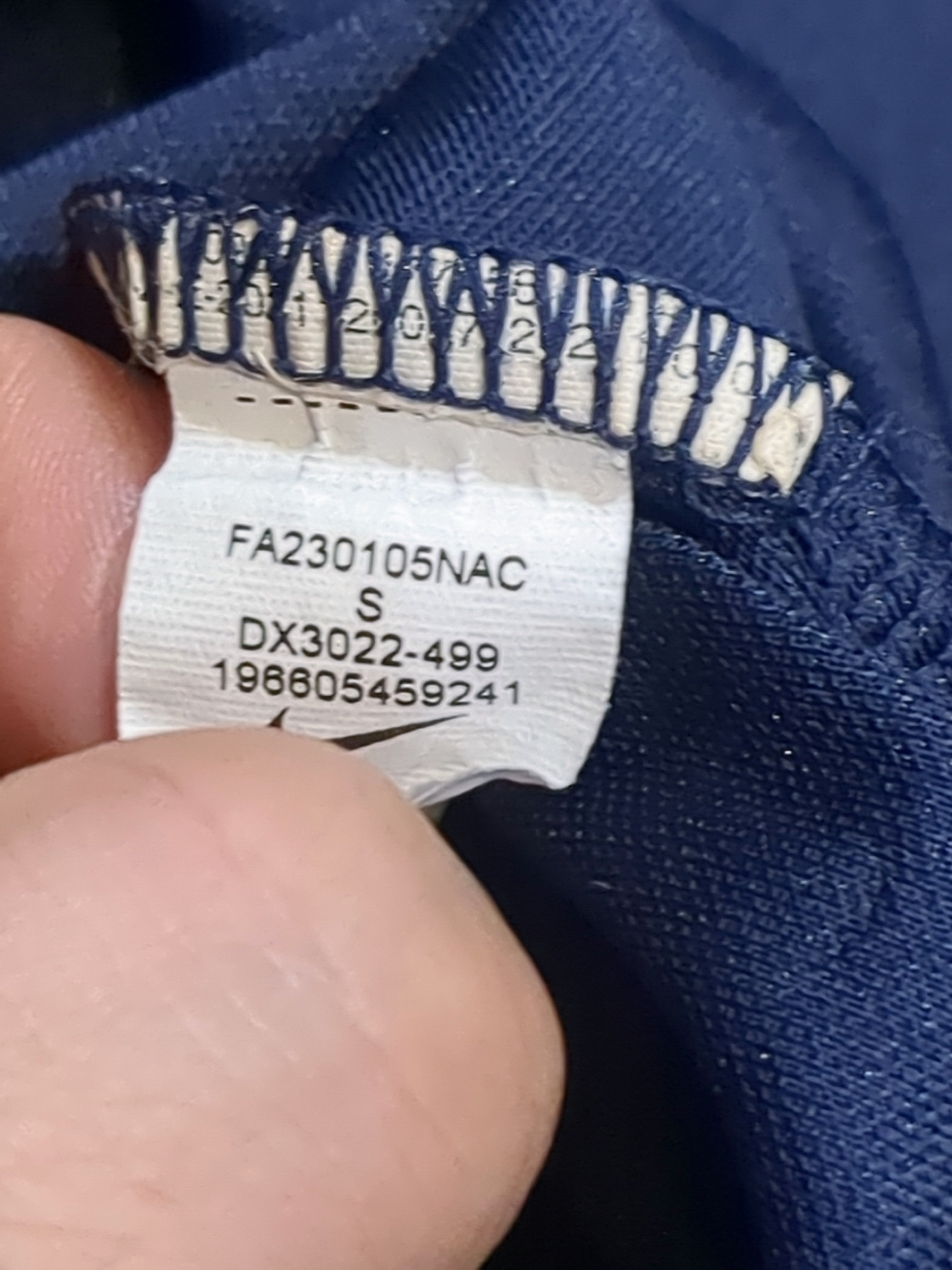 2023-24 PSG Nike Training Shirt - (S)