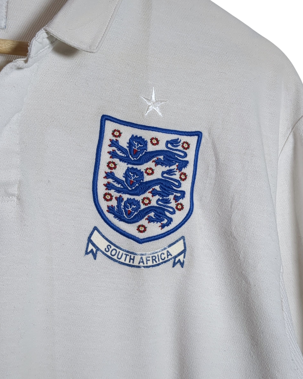 2009-10 England Umbro Home Shirt - (L)
