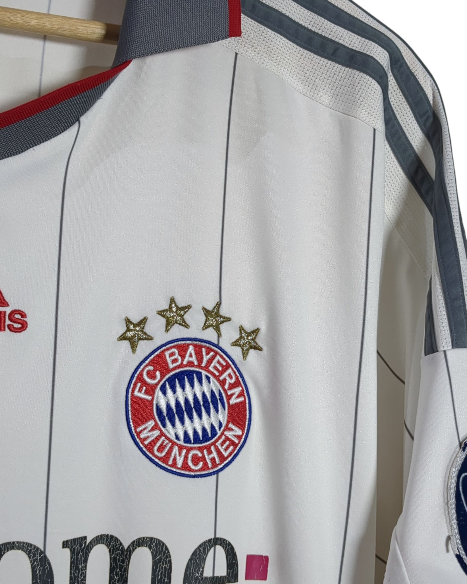 2009-10 Bayern Munich Adidas UCL Third Shirt - (L)