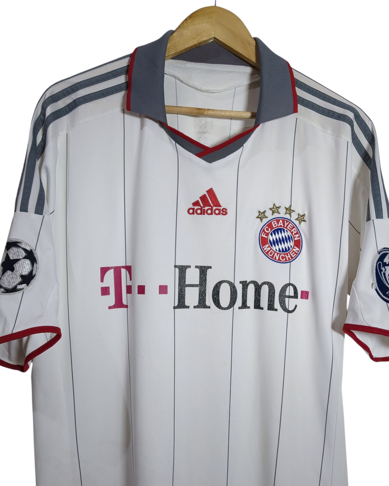 2009-10 Bayern Munich Adidas UCL Third Shirt - (L)