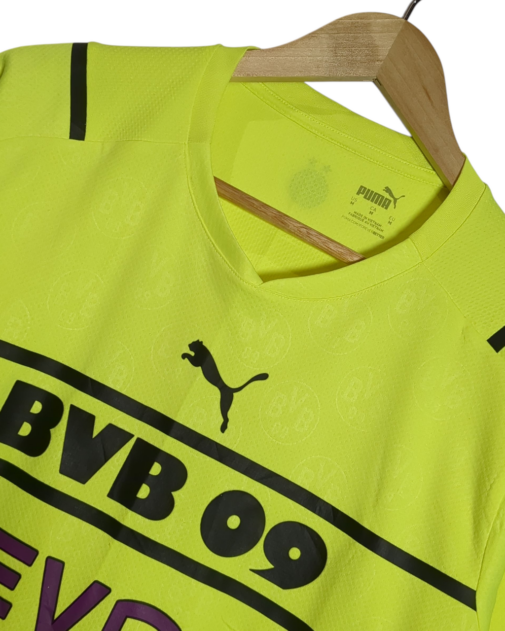 2021-22 Borussia Dortmund Puma Cup Shirt #19 - (M)