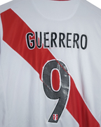 2015 Peru Umbro Home Shirt #9 Guerrero - (S)