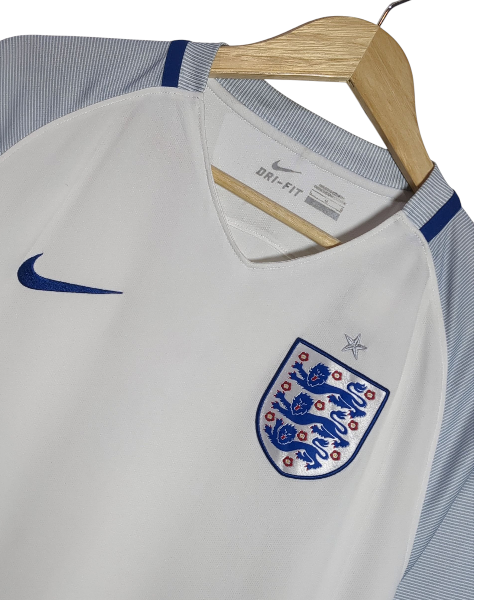 2016-17 England Nike Home Shirt - (M)