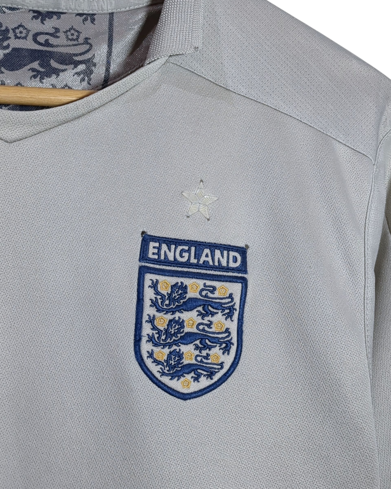 2005-07 England Umbro Home Shirt - (M)