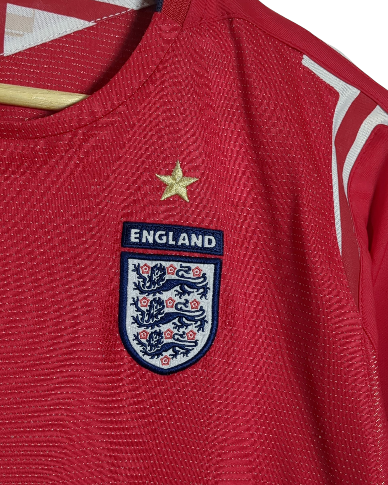 2004-06 England Umbro Away Shirt - (XL.Boys)