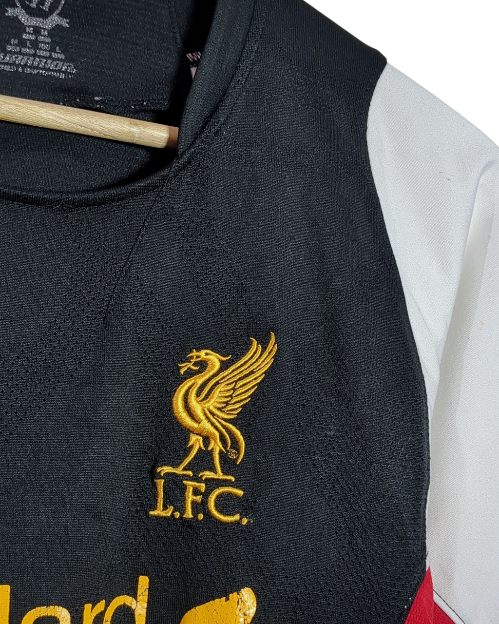 2012-13 Liverpool Warrior Training Shirt - (M)