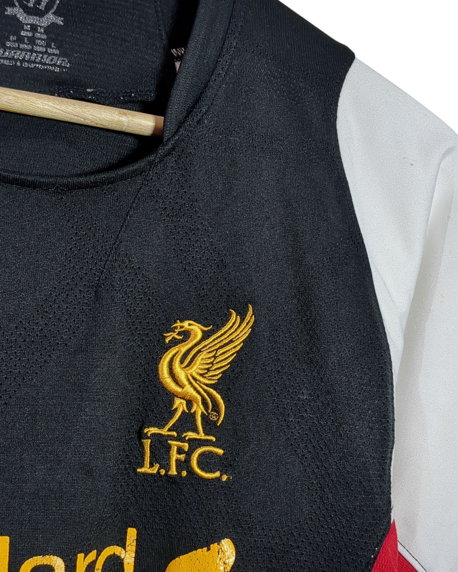2012-13 Liverpool Warrior Training Shirt - (M)