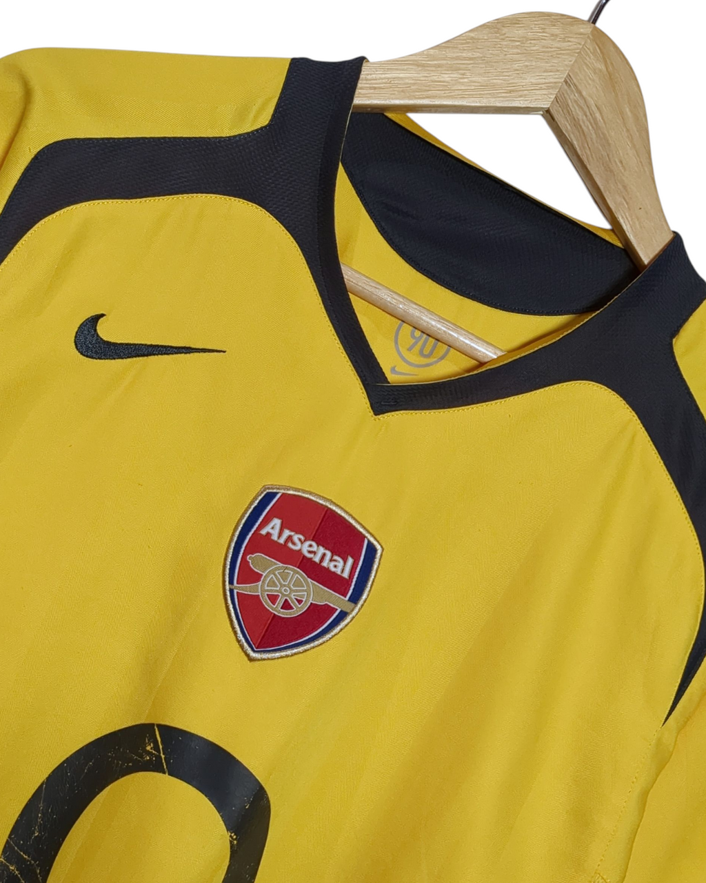 2005-06 Arsenal Nike Away Shirt - (S)
