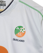 2002-03 Ireland Umbro Away Shirt - (M)