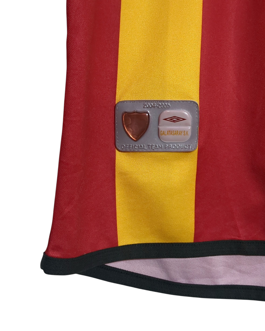 2004-05 Galatasaray Umbro Home Shirt #7 - (M)