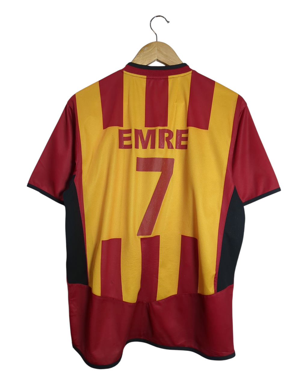 2004-05 Galatasaray Umbro Home Shirt #7 - (M)