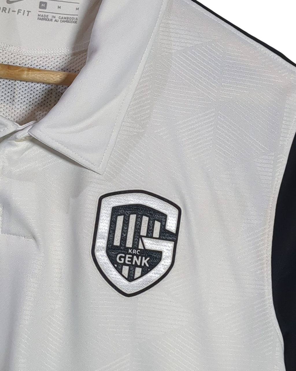 2020-21 KRC Genk Nike Away Shirt #9 Dessers - (M)