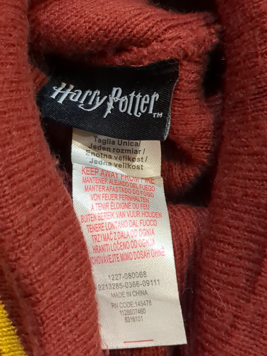 Harry Potter Gryffindor Logo Beanie
