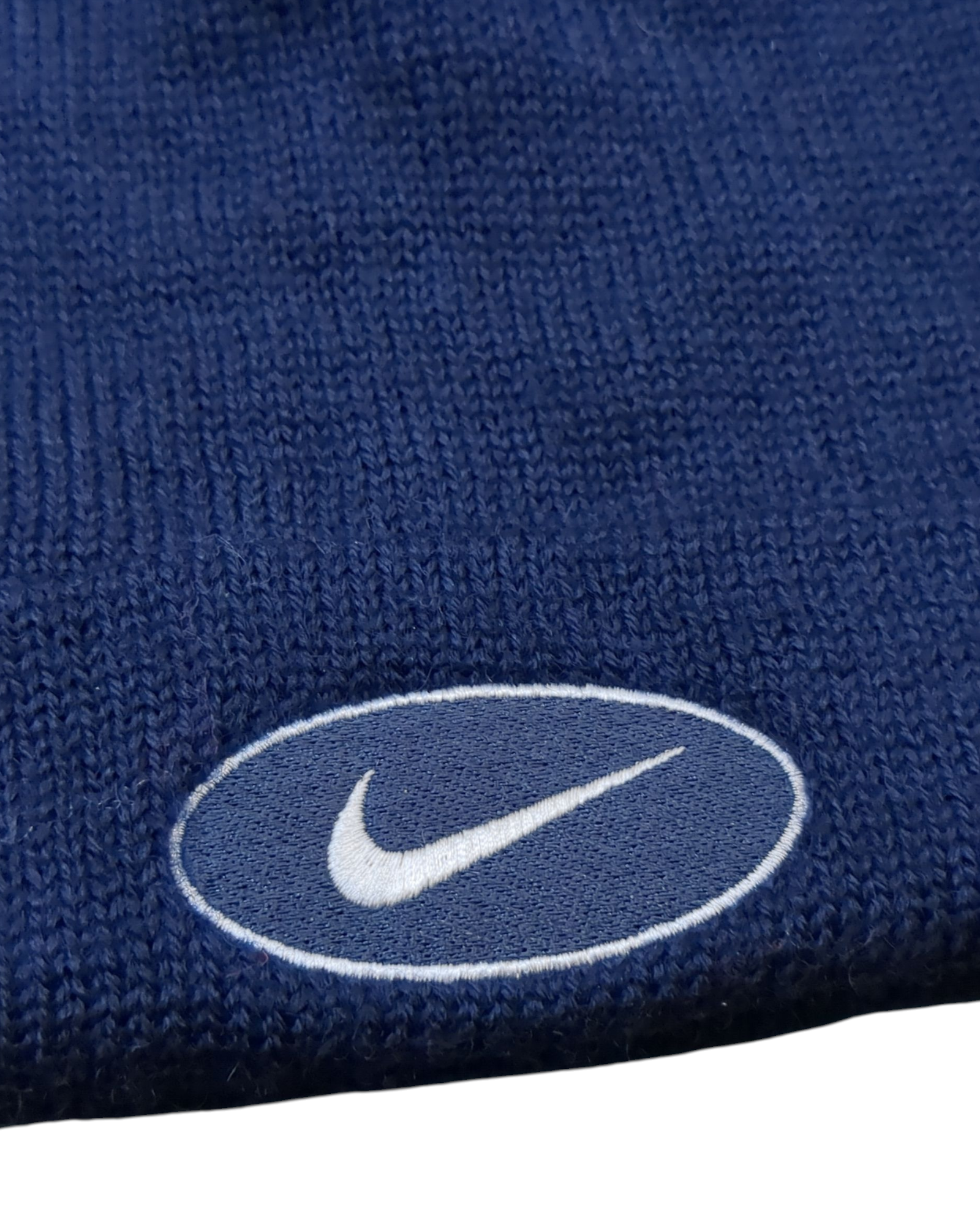 Nike 90s Pom Beanie