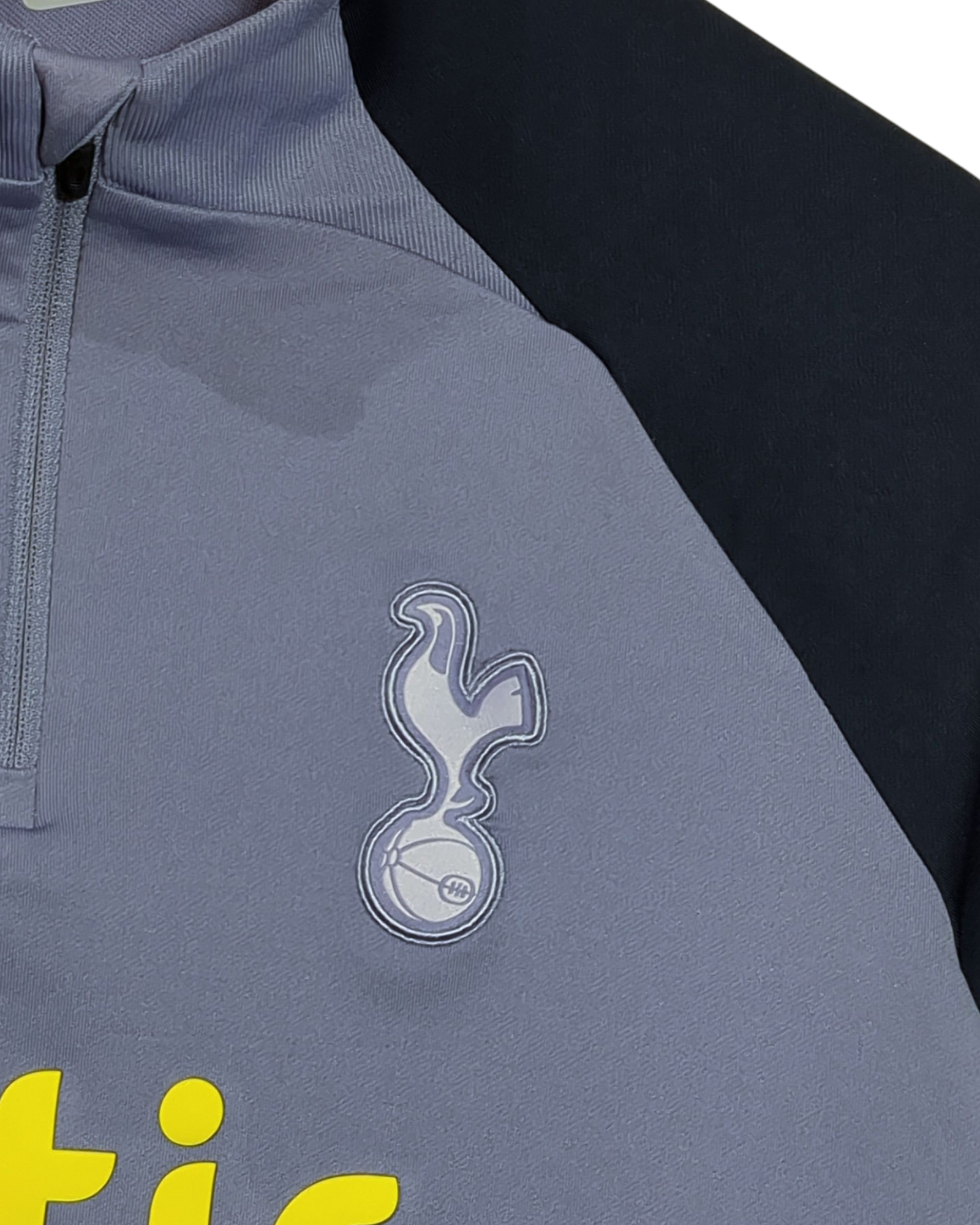 2023-24 Tottenham Hotspur Nike 1/4 Zip Drill Top - (XL.Boys)