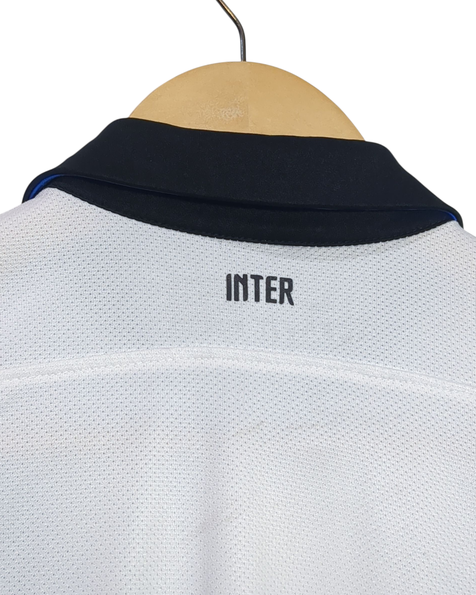 2011-12 Inter Milan Nike Away Shirt - (L.Boys)