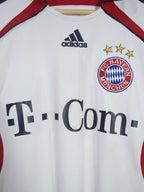 2006-07 Bayern Munich Adidas Away Shirt - (XXL.Boys)