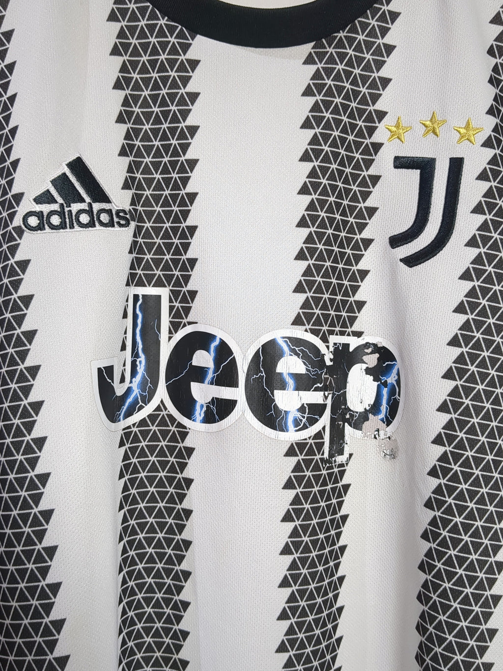 2022-23 Juventus Adidas Home Shirt - (XL)