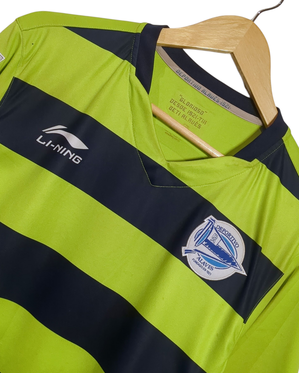 2012-13 Deportivo Alaves Li-Ning Prototype Shirt - (L)