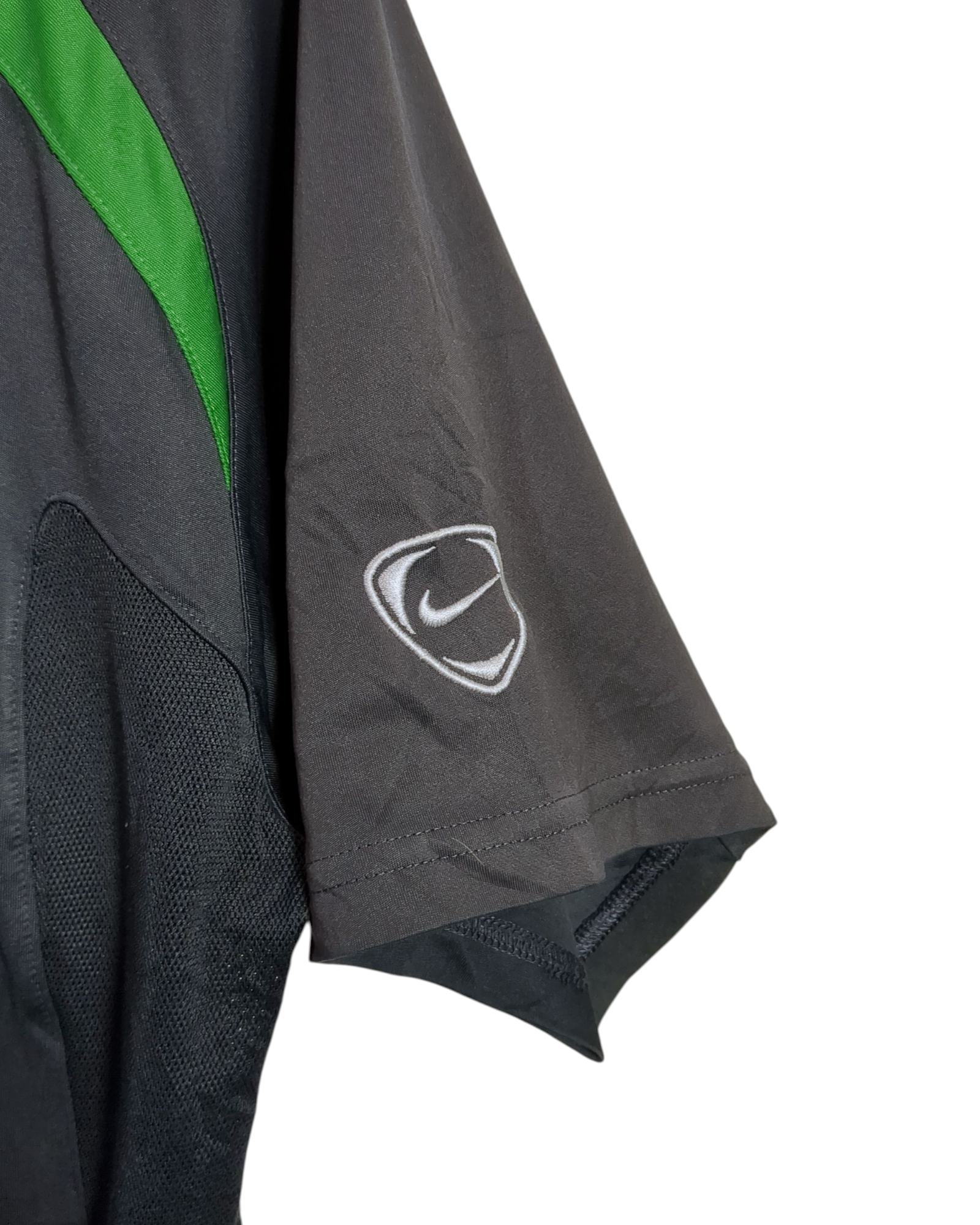 2005-06 Celtic Nike Training Shirt - (L)