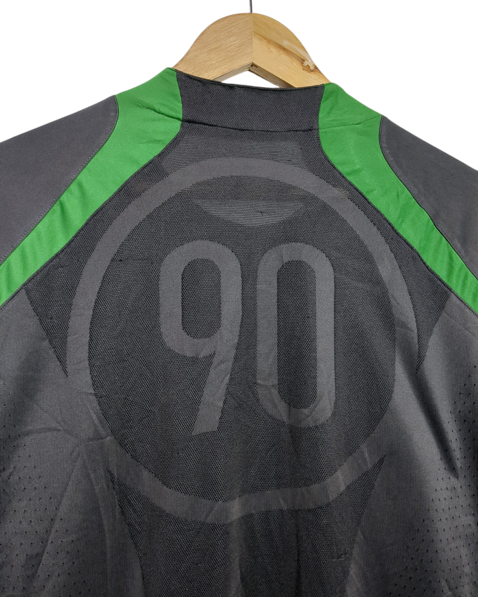 2005-06 Celtic Nike Training Shirt - (L)