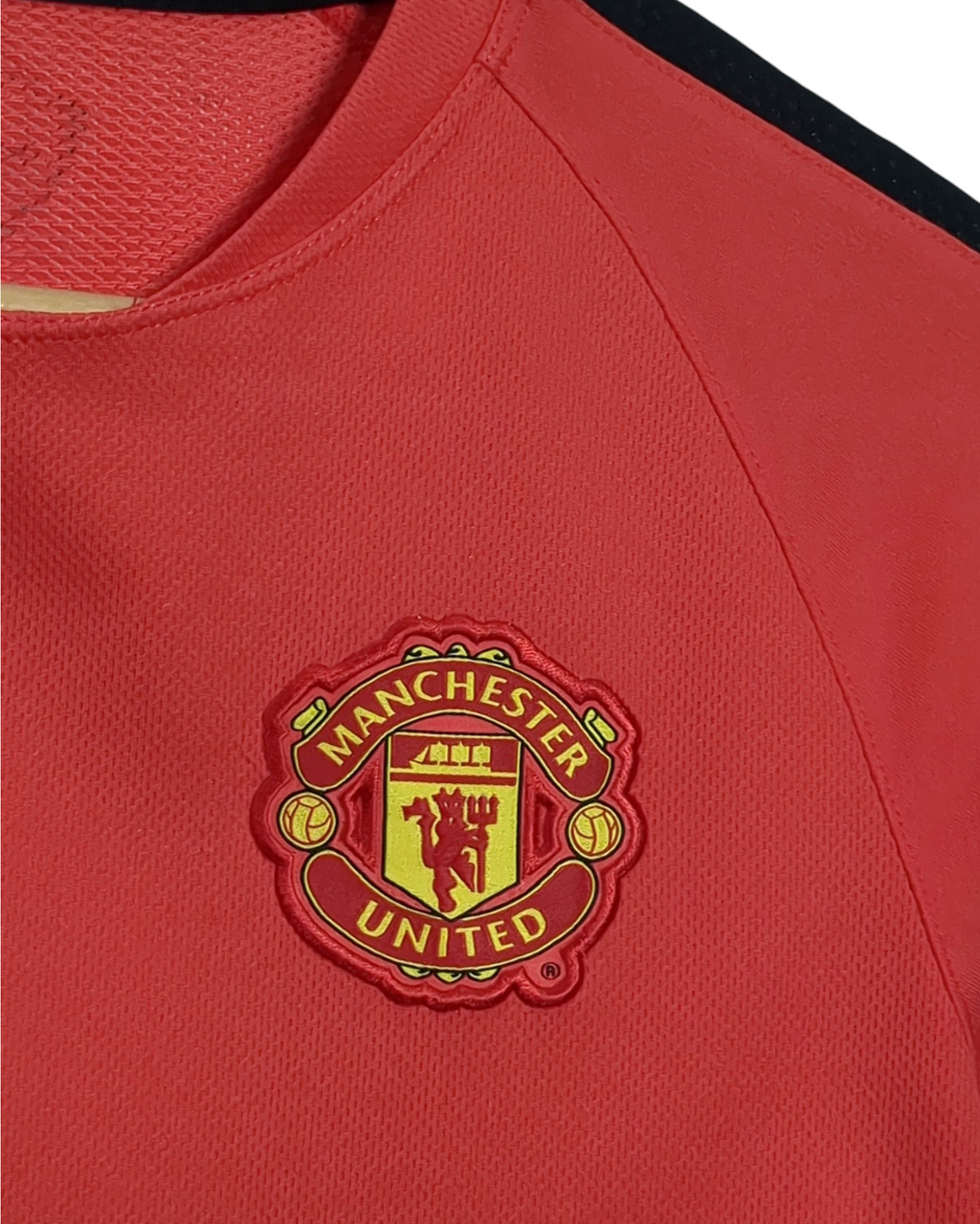2014-15 Manchester United Nike Training Shirt - (L.Boys)