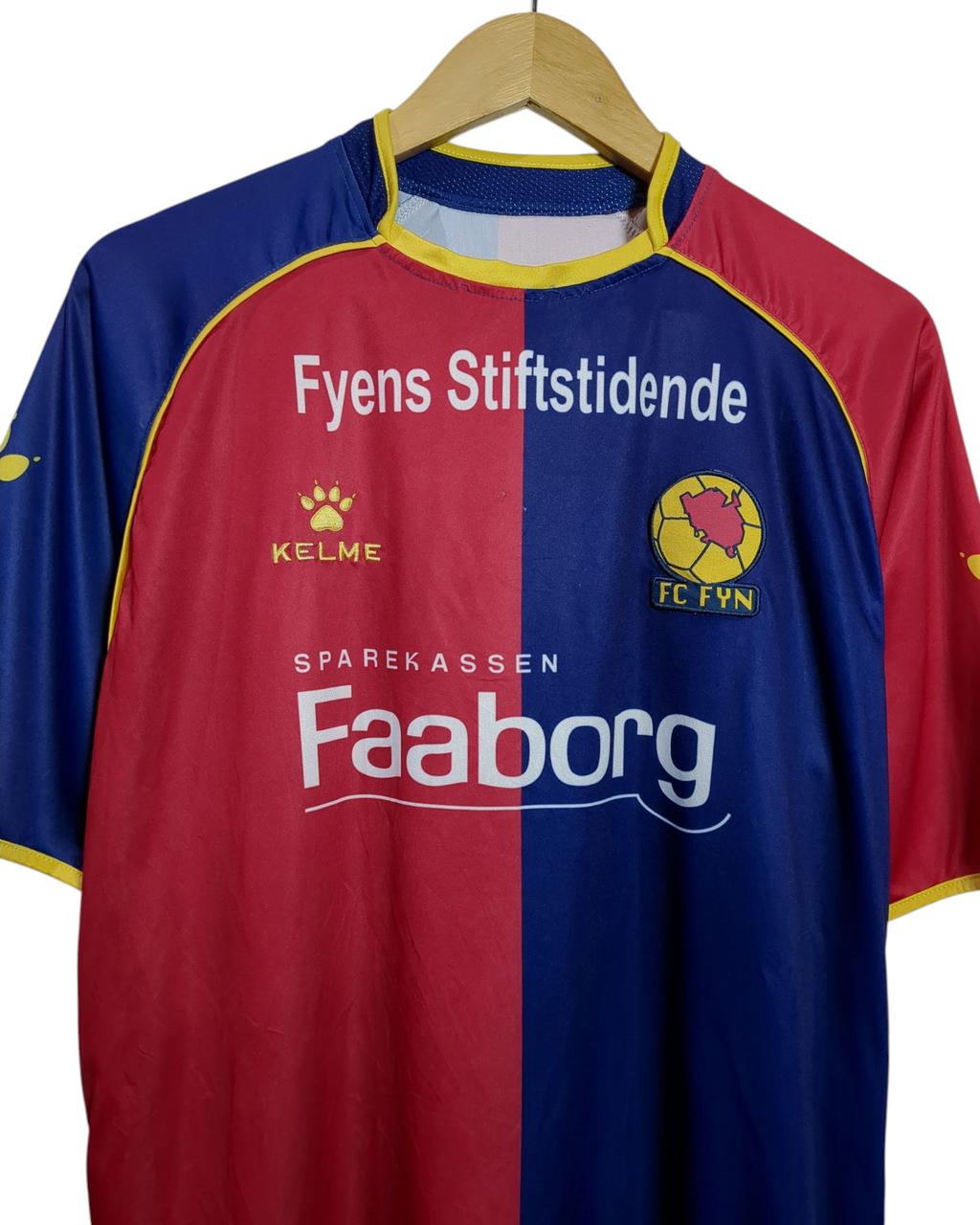 2007-11 FC Fyn Kelme Home Shirt #25 - (L)