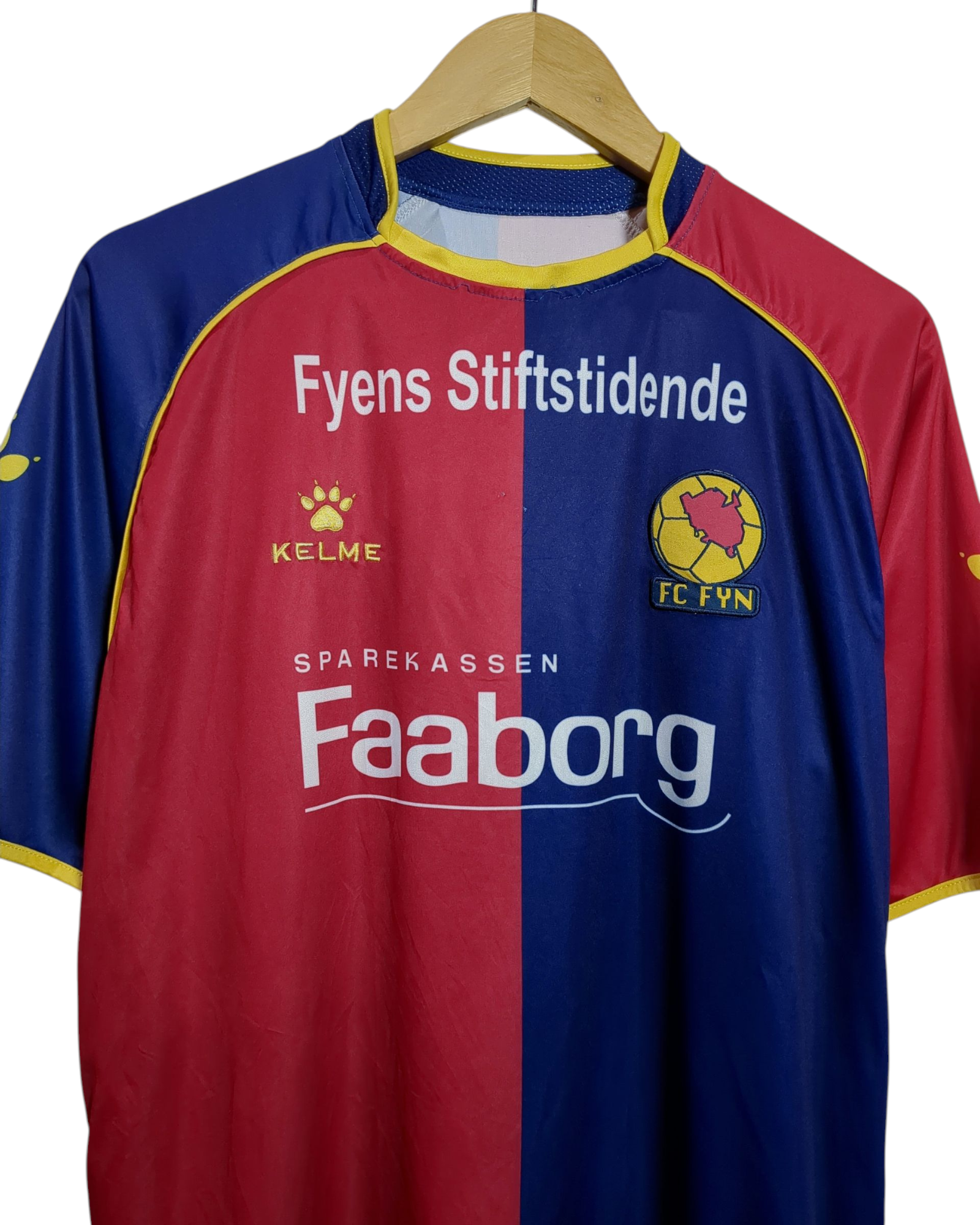 2007-11 FC Fyn Kelme Home Shirt #25 - (L)