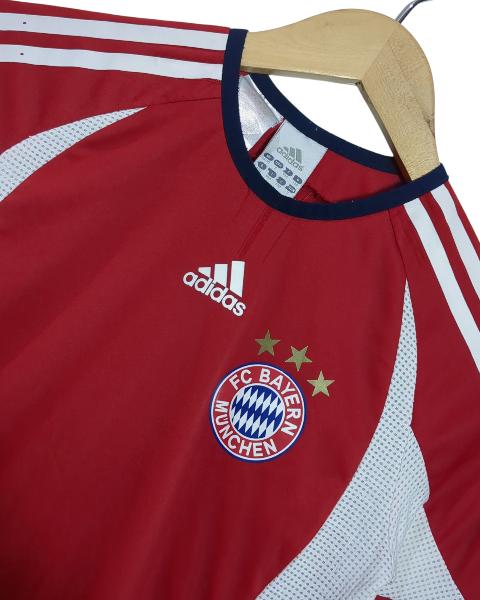 2006-07 Bayern Munich Adidas Formotion Training Shirt - (S.Boys)