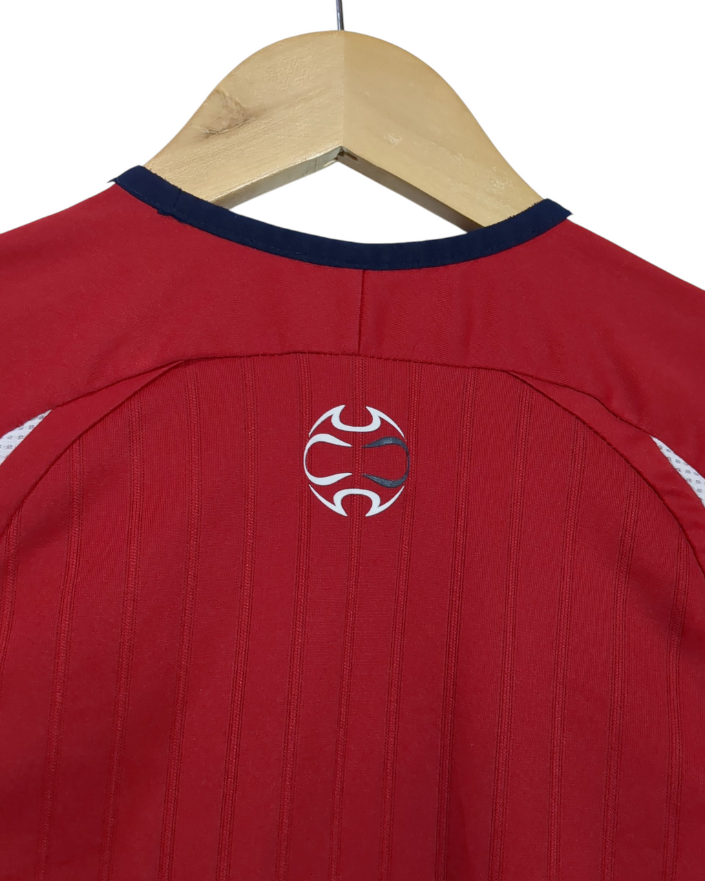 2006-07 Bayern Munich Adidas Formotion Training Shirt - (S.Boys)