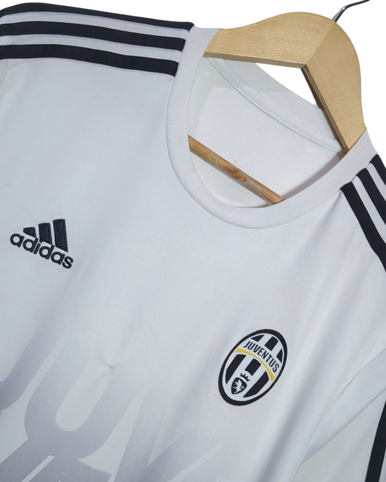 2015-16 Juventus Adidas Training Shirt - (M)