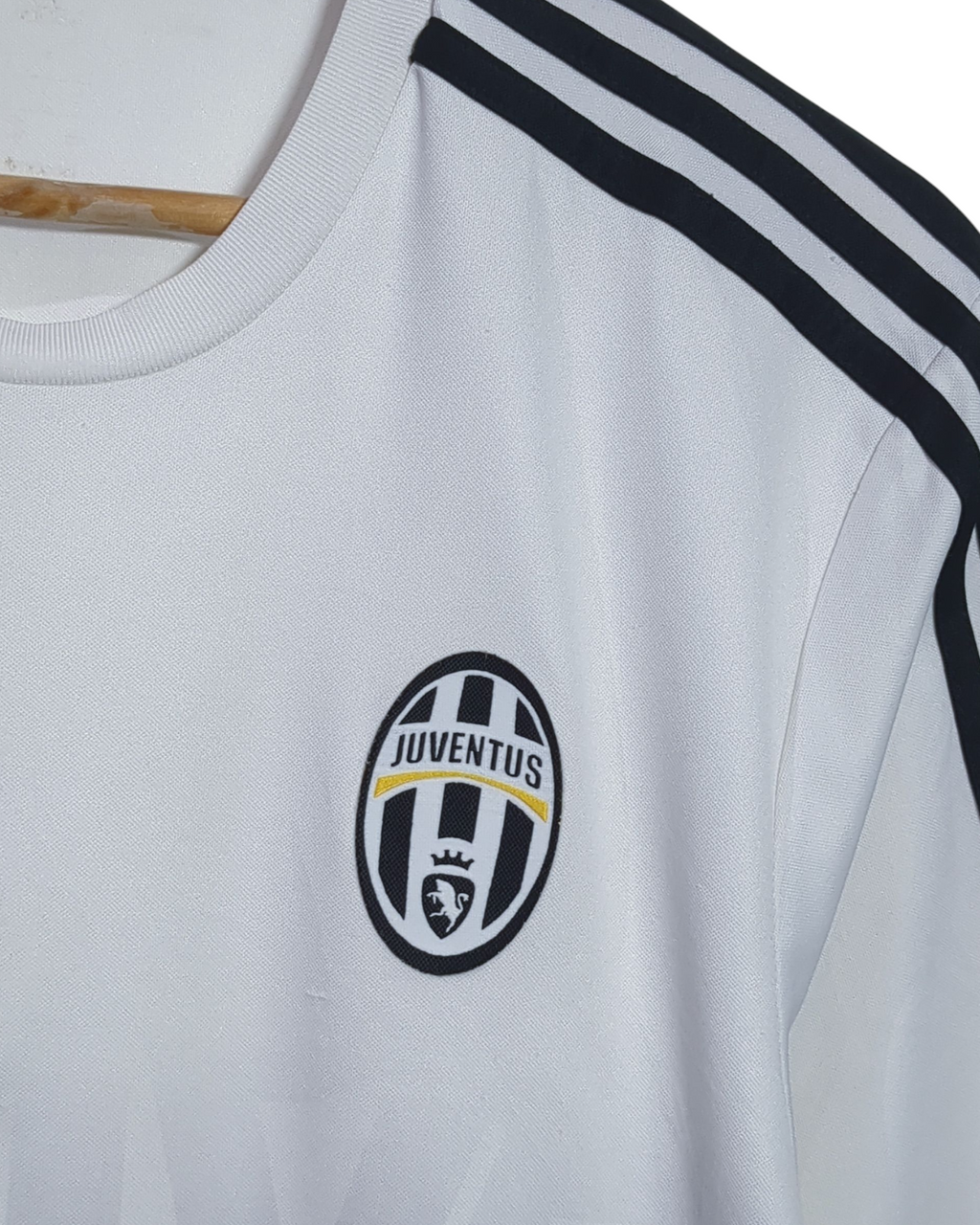 2015-16 Juventus Adidas Training Shirt - (M)