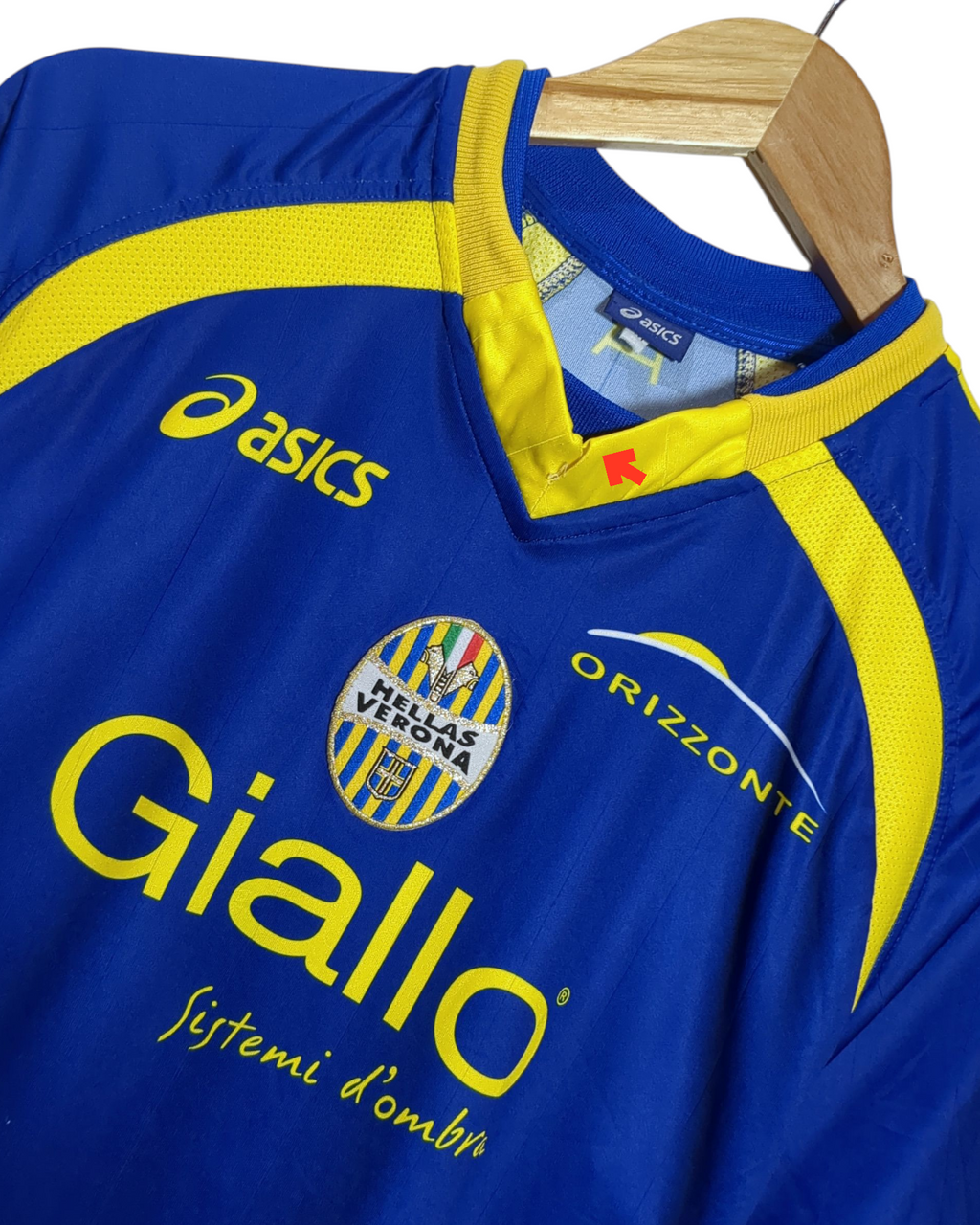 2009-10 Hellas Verona Asics Home Shirt - (M)