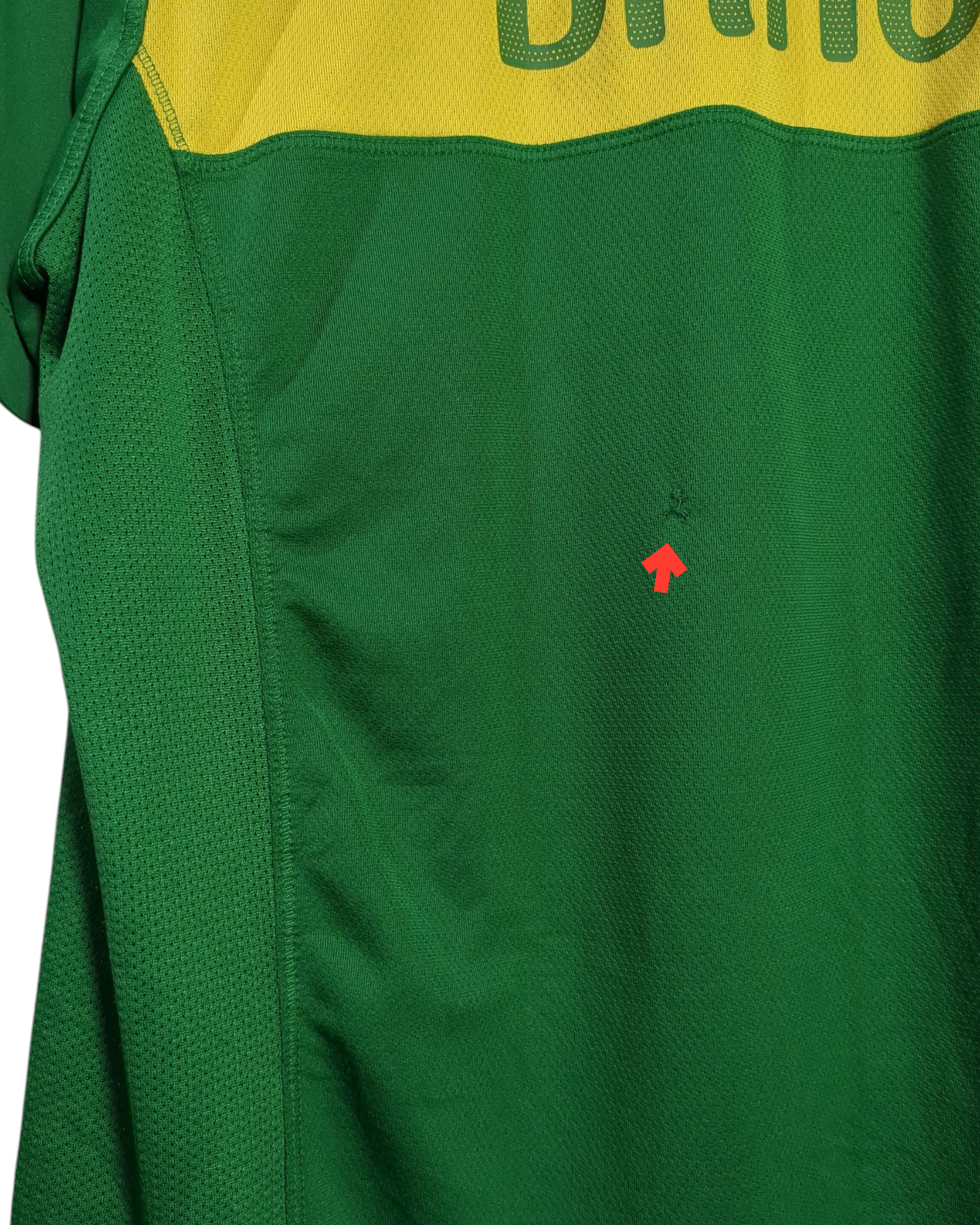 2010-11 Brazil Nike Training Shirt - (L)