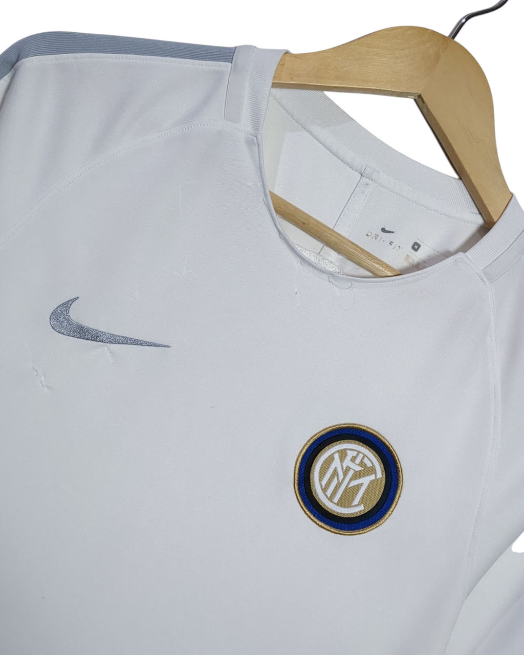 2016-17 Inter Milan Nike Training Shirt - (M)