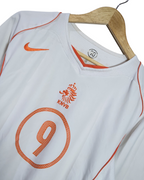 2004-06 Netherlands Nike Away Shirt #9 Kluivert - (XL)