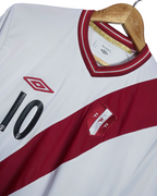 2012-14 Peru Umbro Home Shirt #10 Farfan - (M)
