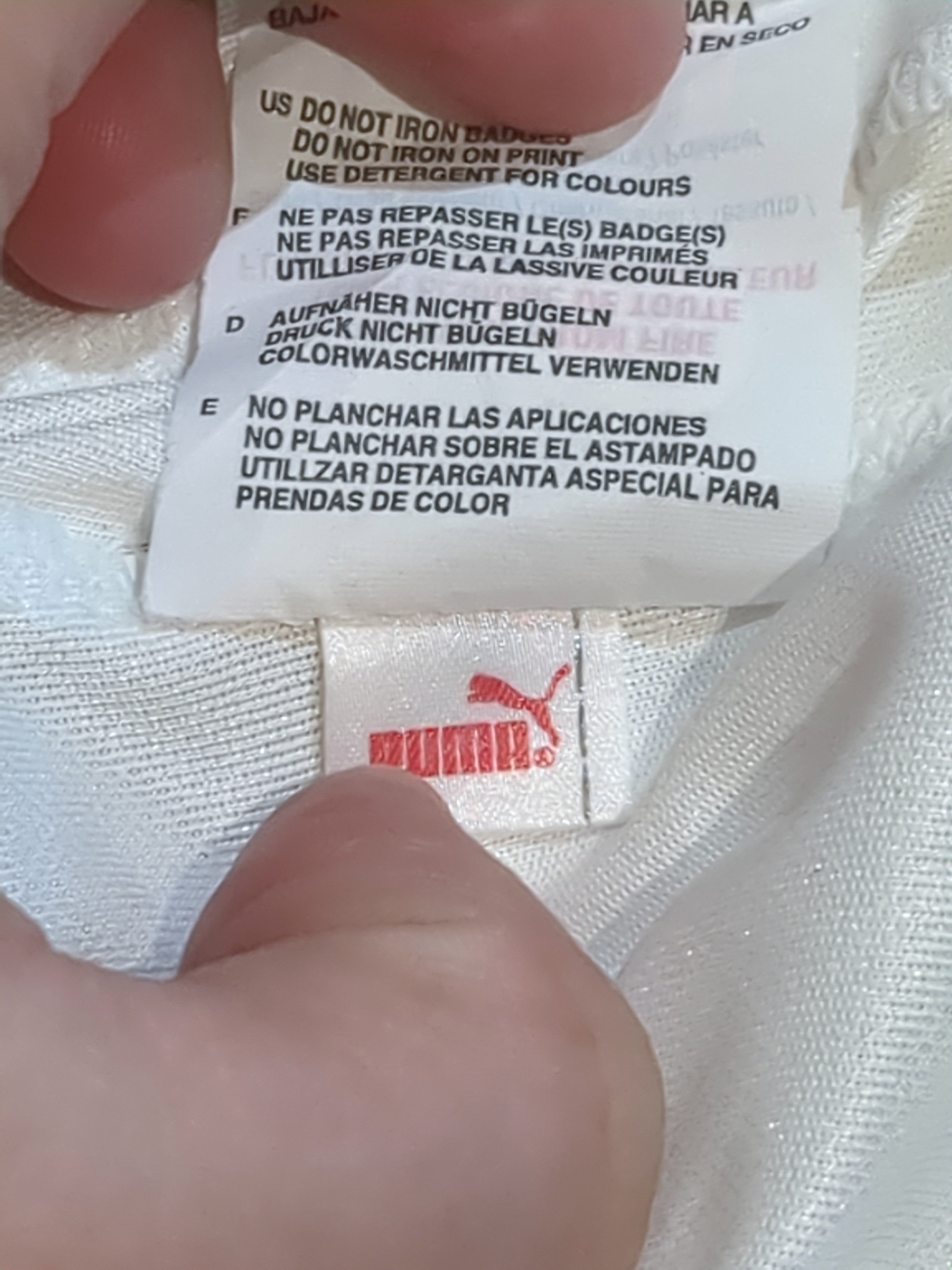 2008-09 Utrecht Puma Away Shirt #7 Loval - (S)