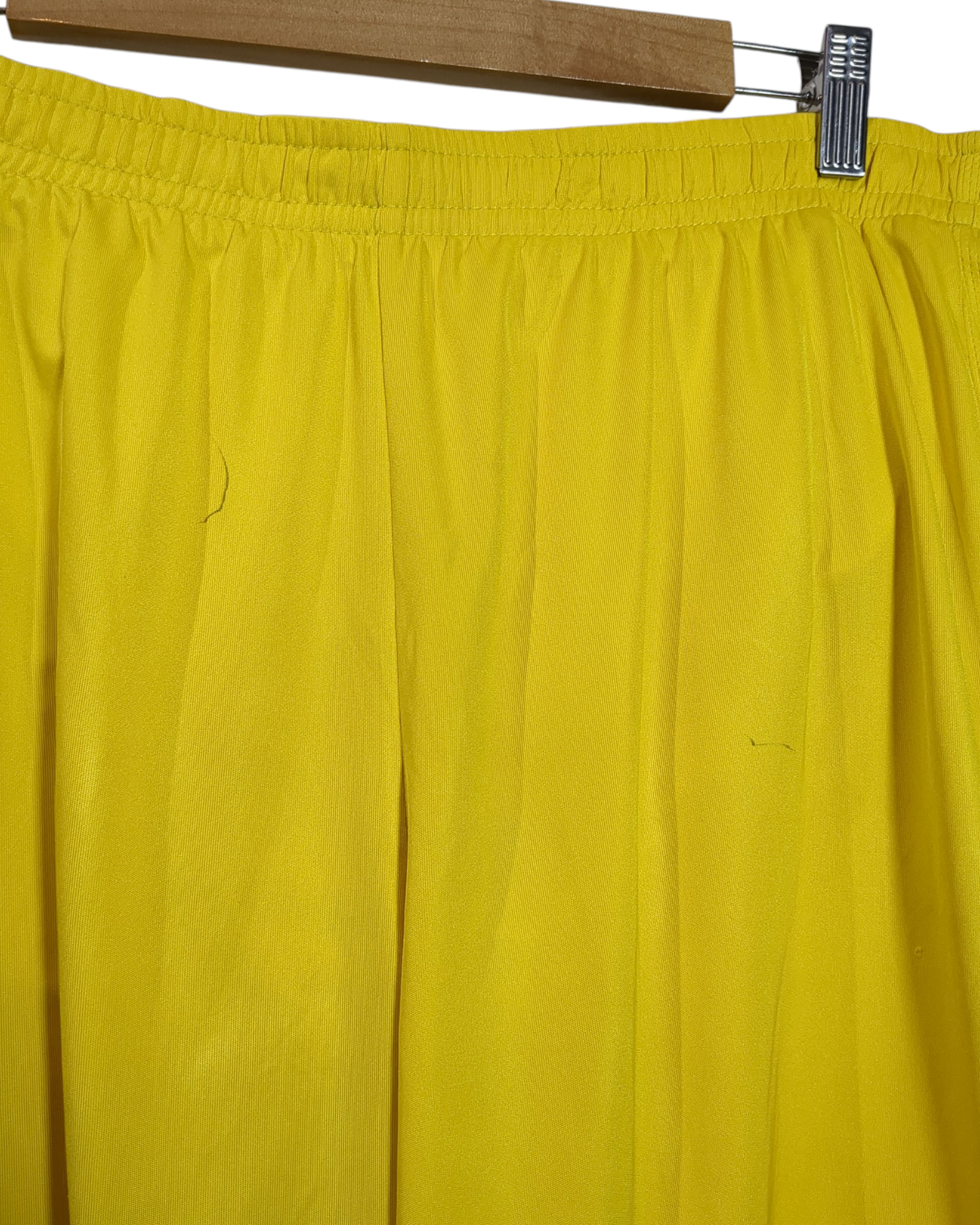 2016-17 Borussia Dortmund Puma Home Shorts - (W34 x L19)