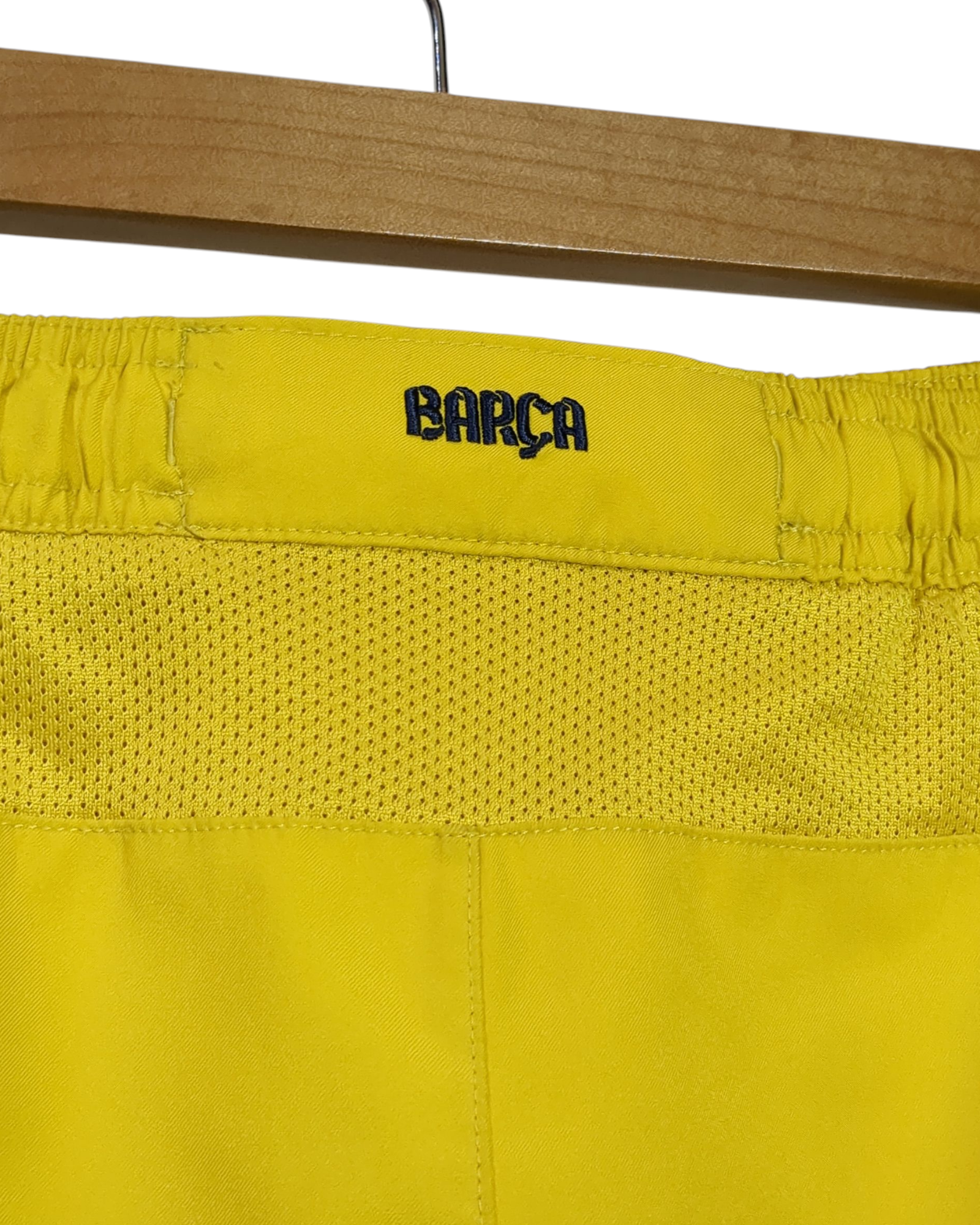 2012-13 Barcelona Nike Away Shorts - (W28 x L18)